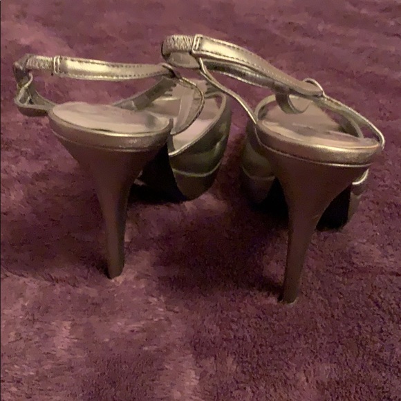 City Streets Heels - Picture 3 of 4